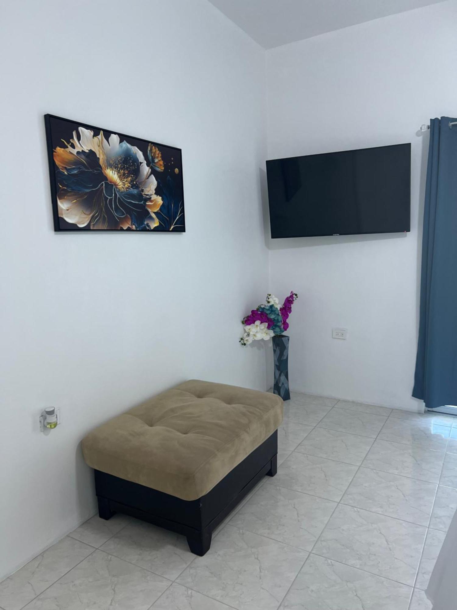 Luxury Apartments At Case De Coco, Ocho Rios Jamaica Номер фото